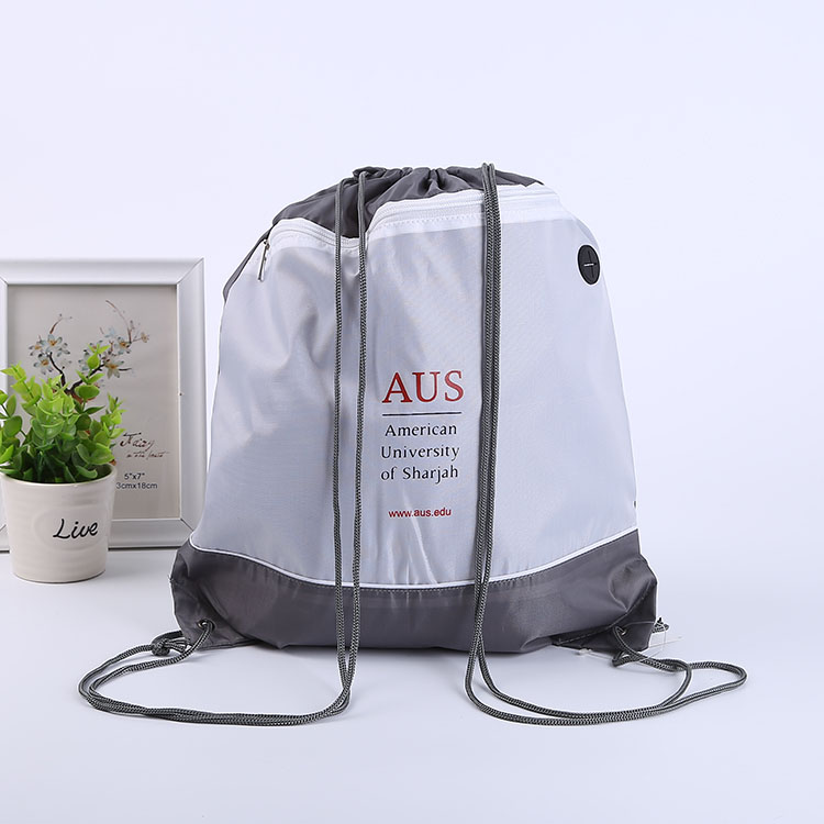 Borsa con coulisse in nylon poliestere