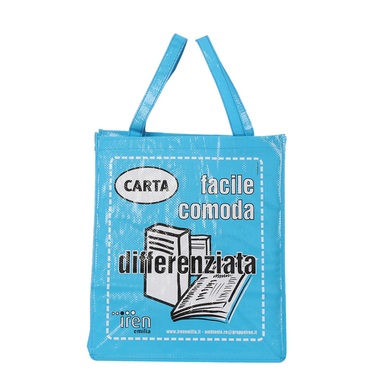 Versatile sacco per rifiuti in tessuto PP laminato