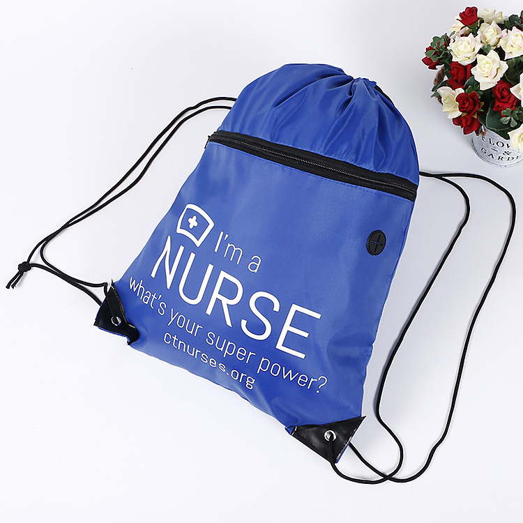 Borsa sportiva in poliestere con coulisse